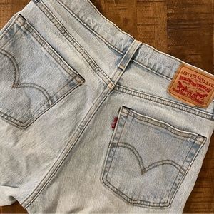 Levi’s ankle jeans size 27